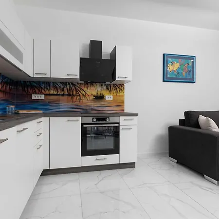 Holiday home House George With Heated Pool