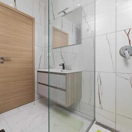 House George With Heated Pool Vakantiehuis